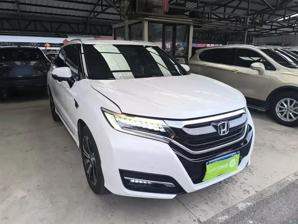 Honda UR-V 2017 370TURBO 2WD Premium Edition (National V Emission Standard) — миниатюра 4