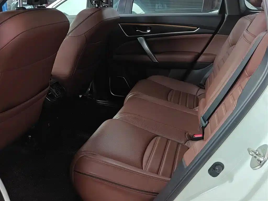 Honda UR-V 2017 370TURBO 2WD Premium Edition (National V Emission Standard) — миниатюра 13