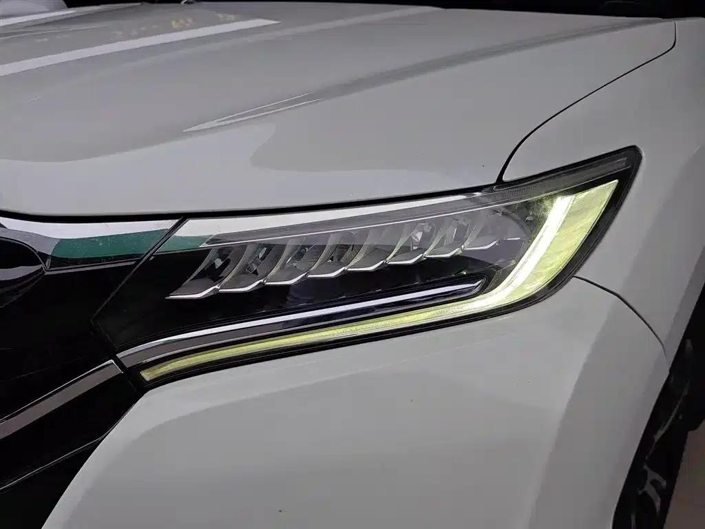 Honda UR-V 2017 370TURBO 2WD Premium Edition (National V Emission Standard) — миниатюра 18
