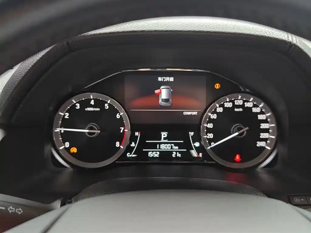 Honda UR-V 2017 370TURBO 2WD Premium Edition (National V Emission Standard) — миниатюра 8