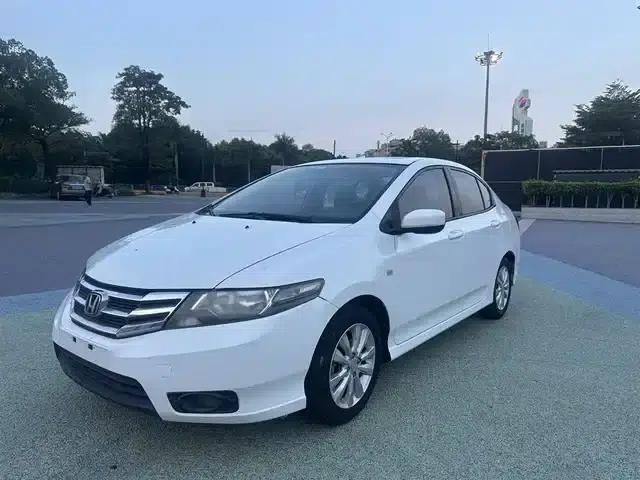 Honda City Classic 2014 Fashion 1.5L Automatic Elite Edition