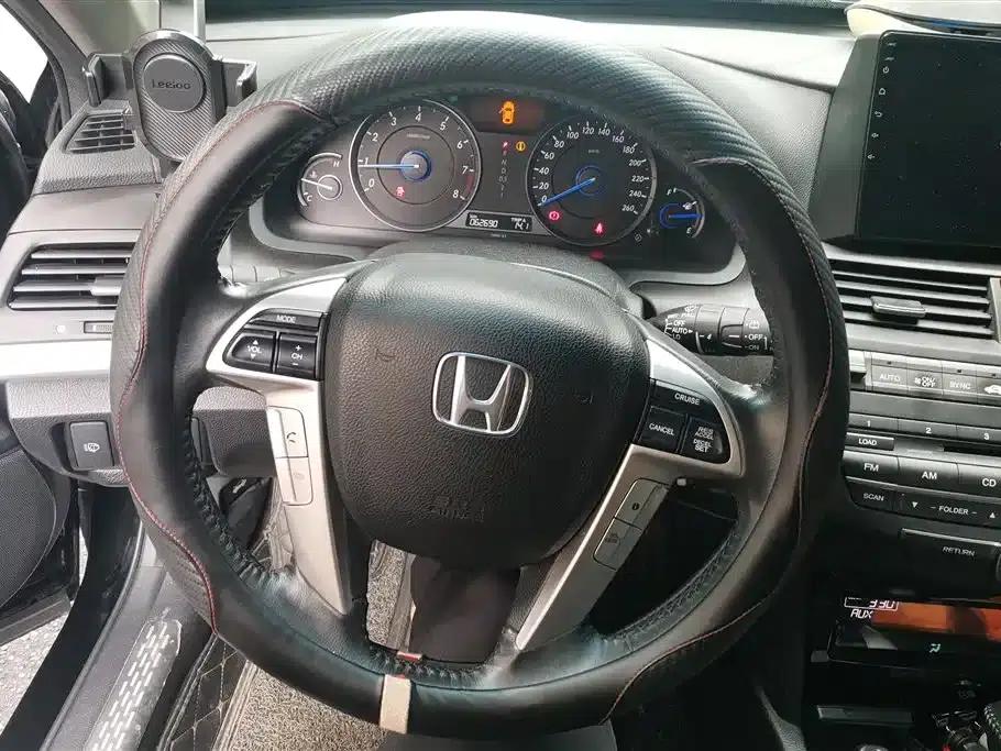 Crosstour 2012 2.4L Luxury Edition — миниатюра 15