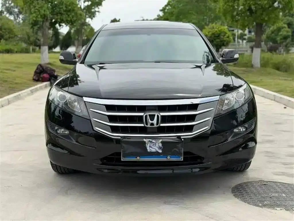 Crosstour 2012 2.4L Premium Edition — миниатюра 1
