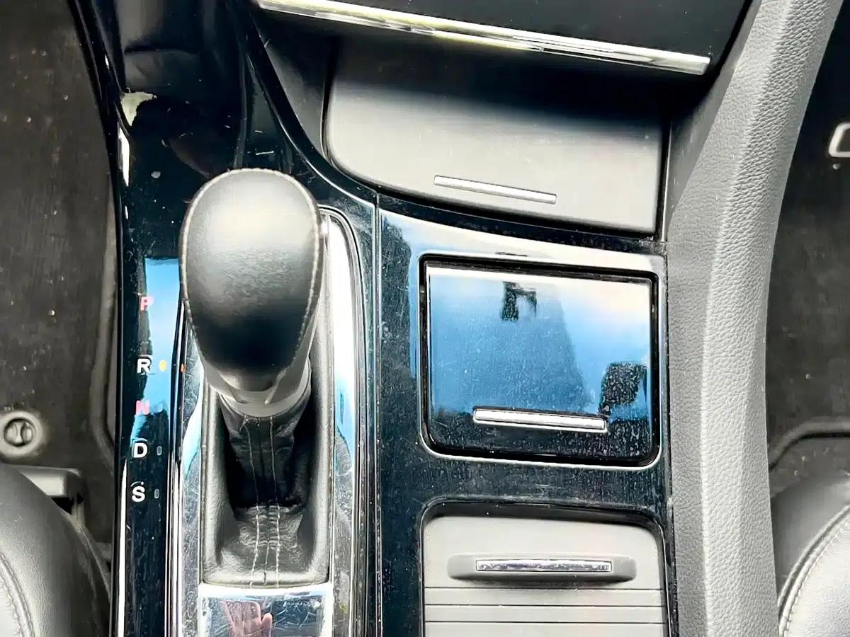 Spirior 2015 2.4L Premium Edition — миниатюра 15