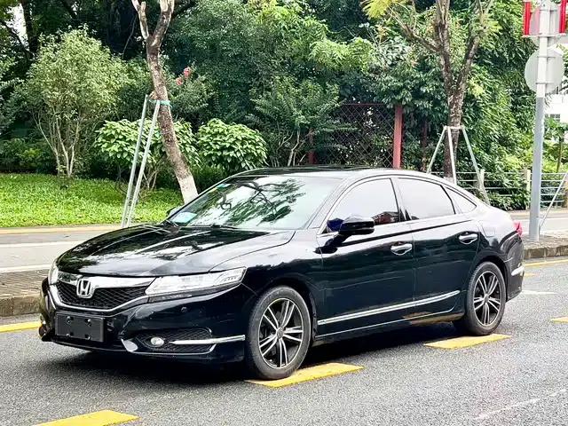 Spirior 2015 2.4L Premium Edition