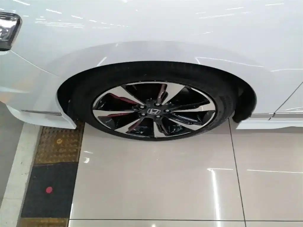 Spirior 2015 2.4L Si — миниатюра 23
