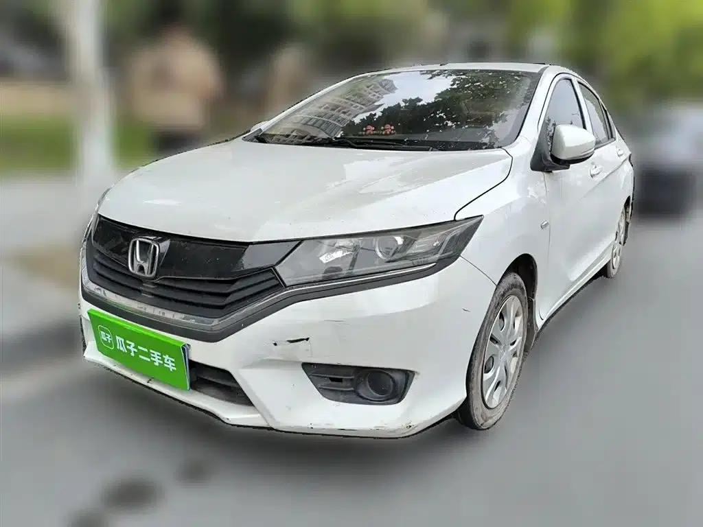 2016 Honda Greiz 1.5L CVT Classic Edition — миниатюра 2