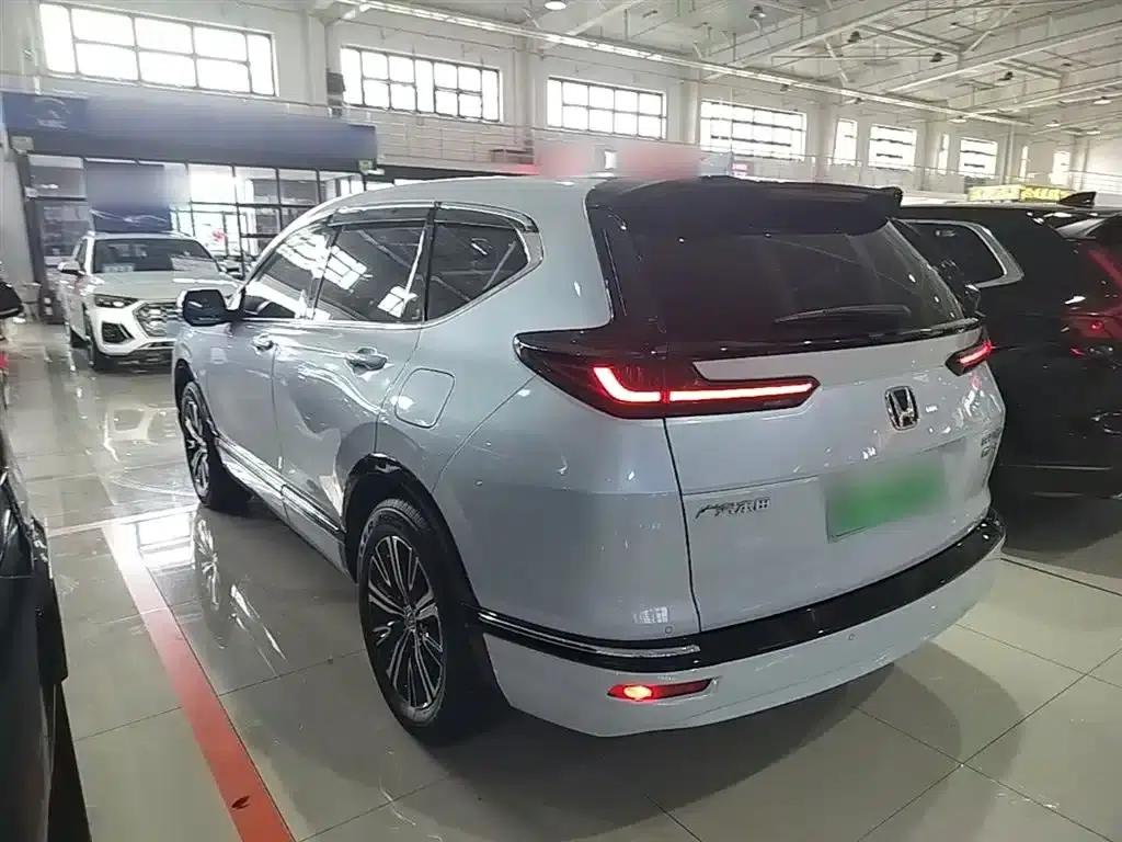 2022 Honda Breeze e:PHEV Premium Edition — миниатюра 5