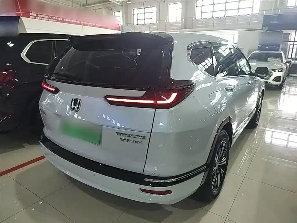 2022 Honda Breeze e:PHEV Premium Edition — миниатюра 7