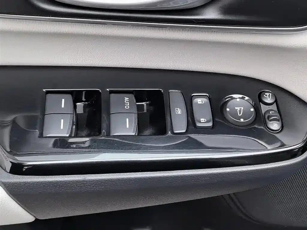 Honda CR-V PHEV 2021 Model E+ Hybrid 2.0L Premium Edition — миниатюра 9