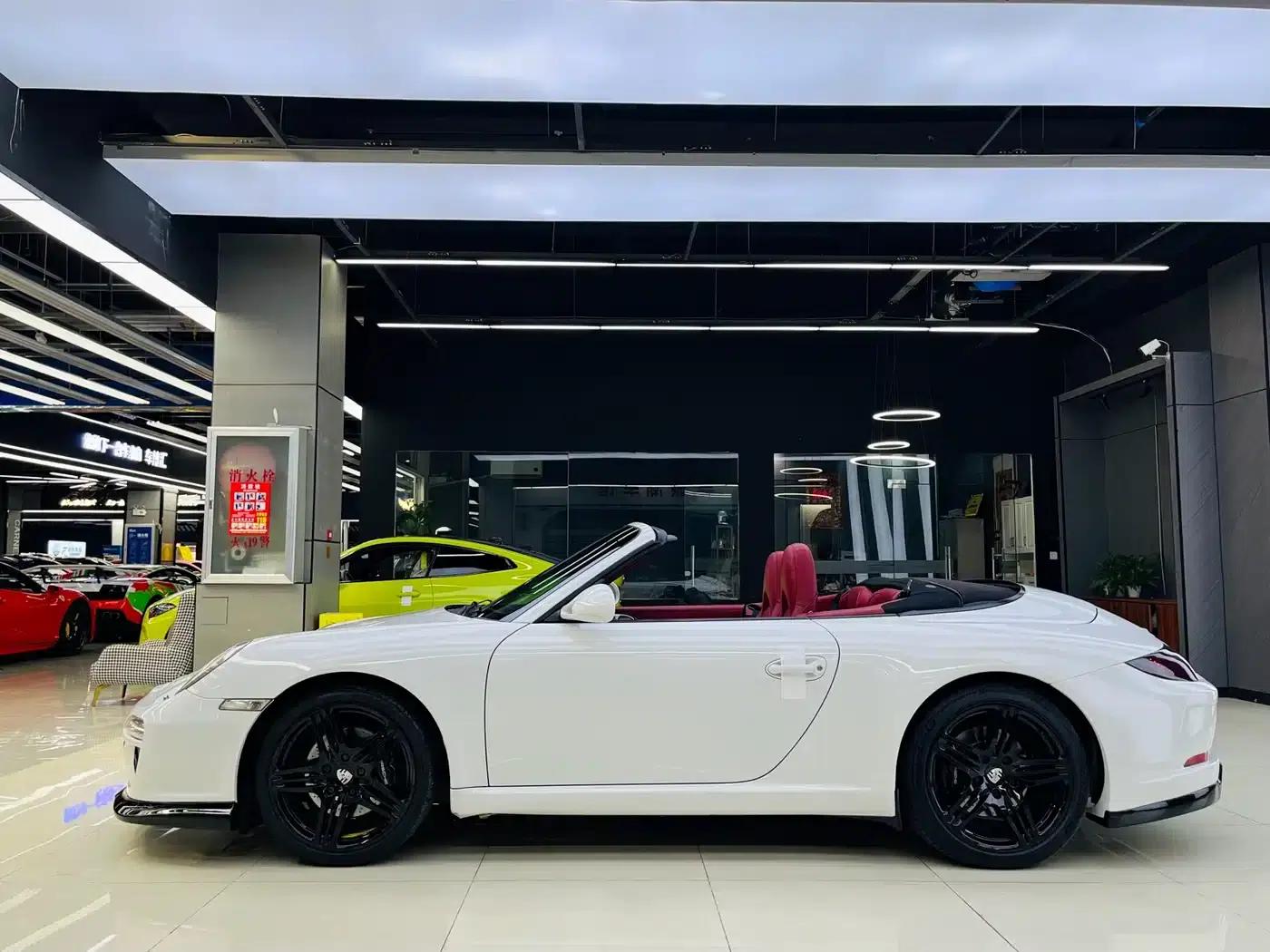 2011 Porsche 911 Edition Style 3.6L Convertible — миниатюра 4