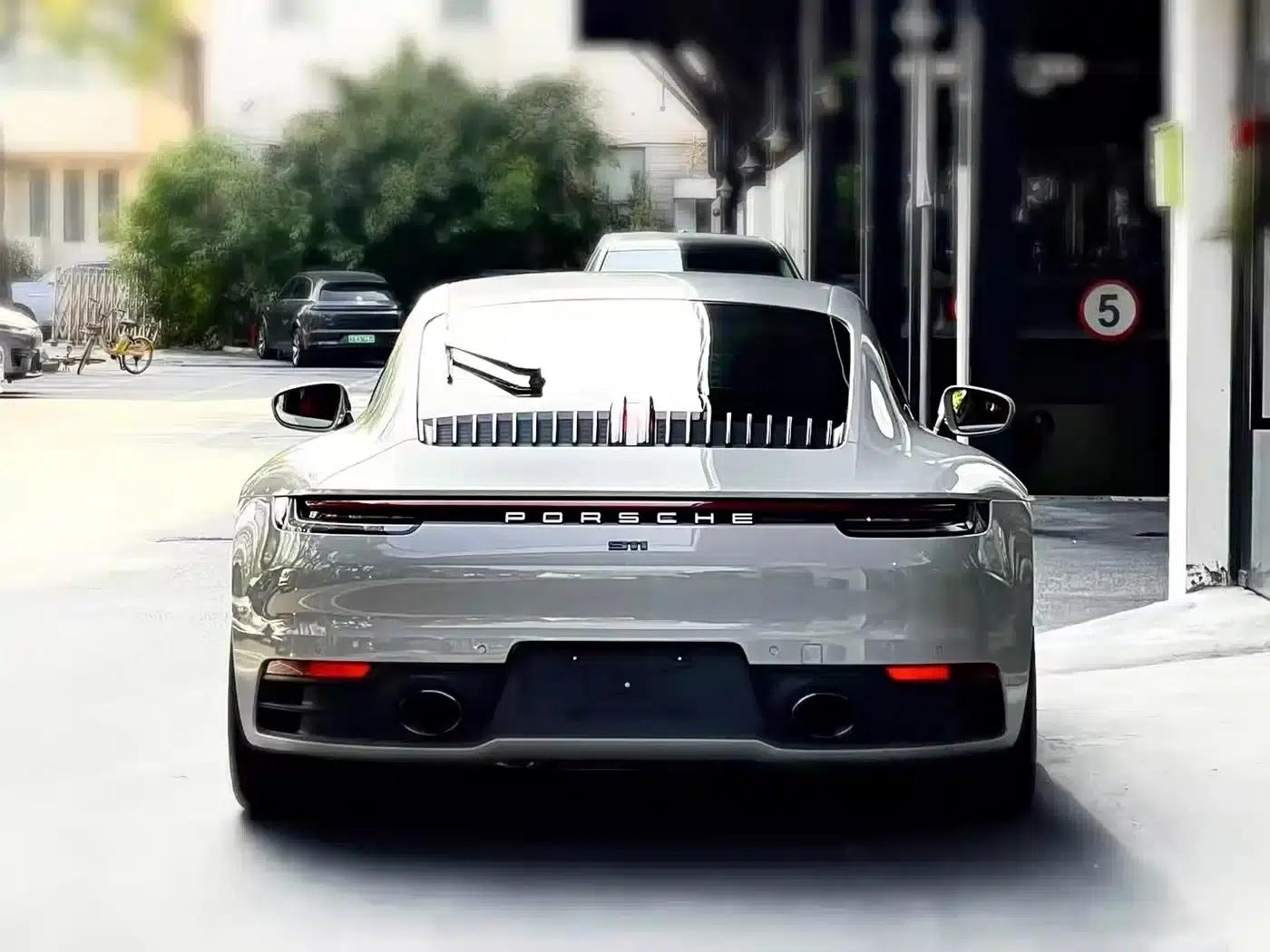 Porsche 911 2020 Carrera 3.0T — миниатюра 3