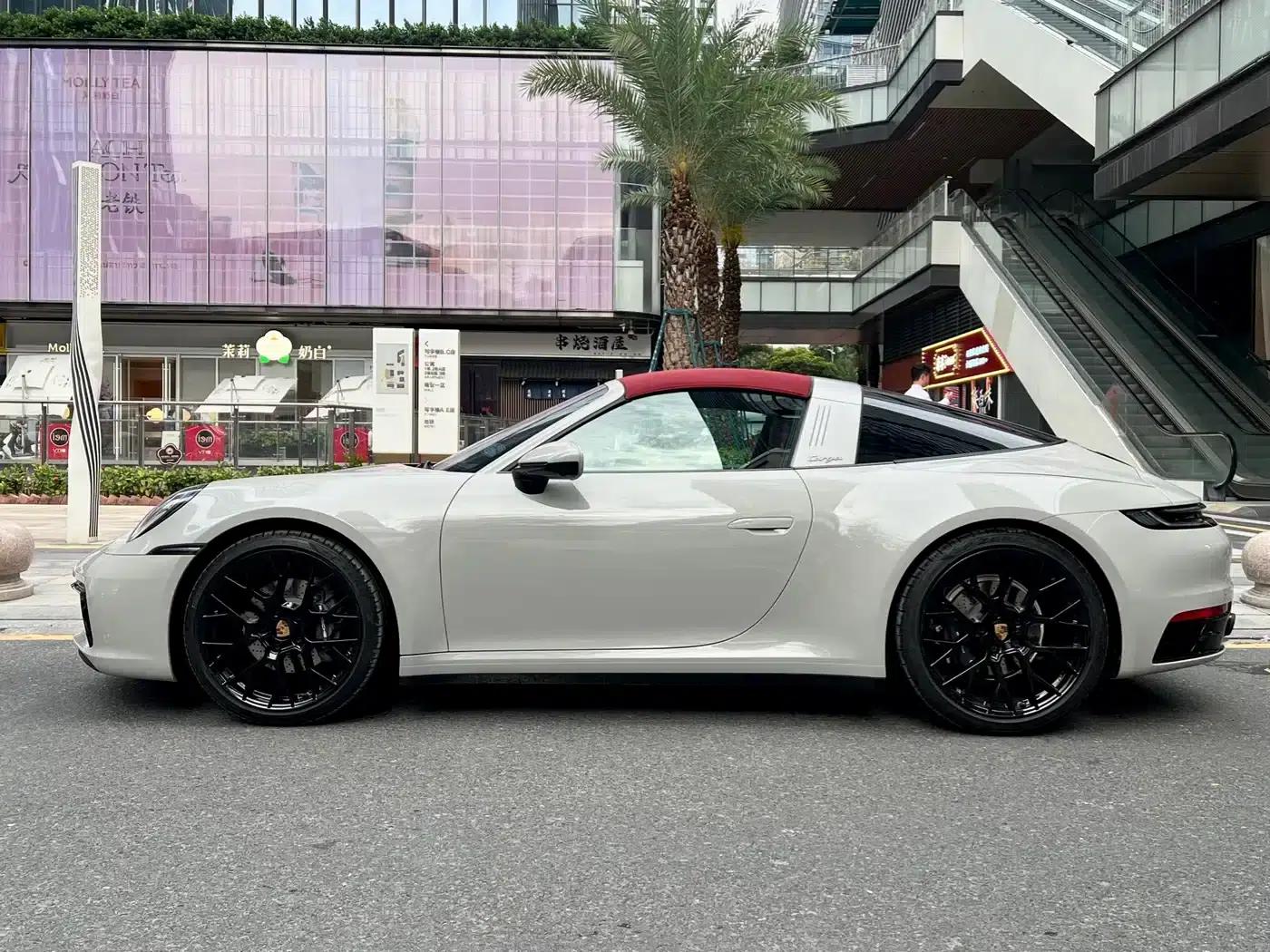 2023 Porsche 911 Targa 4 3.0T — миниатюра 3