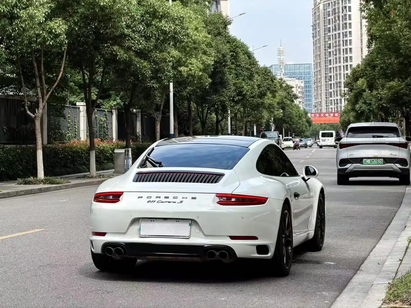 2016 Porsche 911 Carrera 3.0T — миниатюра 10