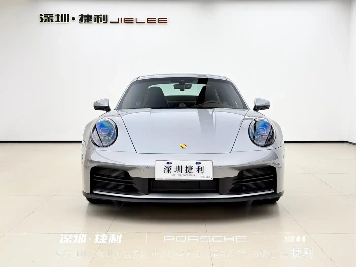 2025 Porsche 911 Carrera 3.0T — миниатюра 2