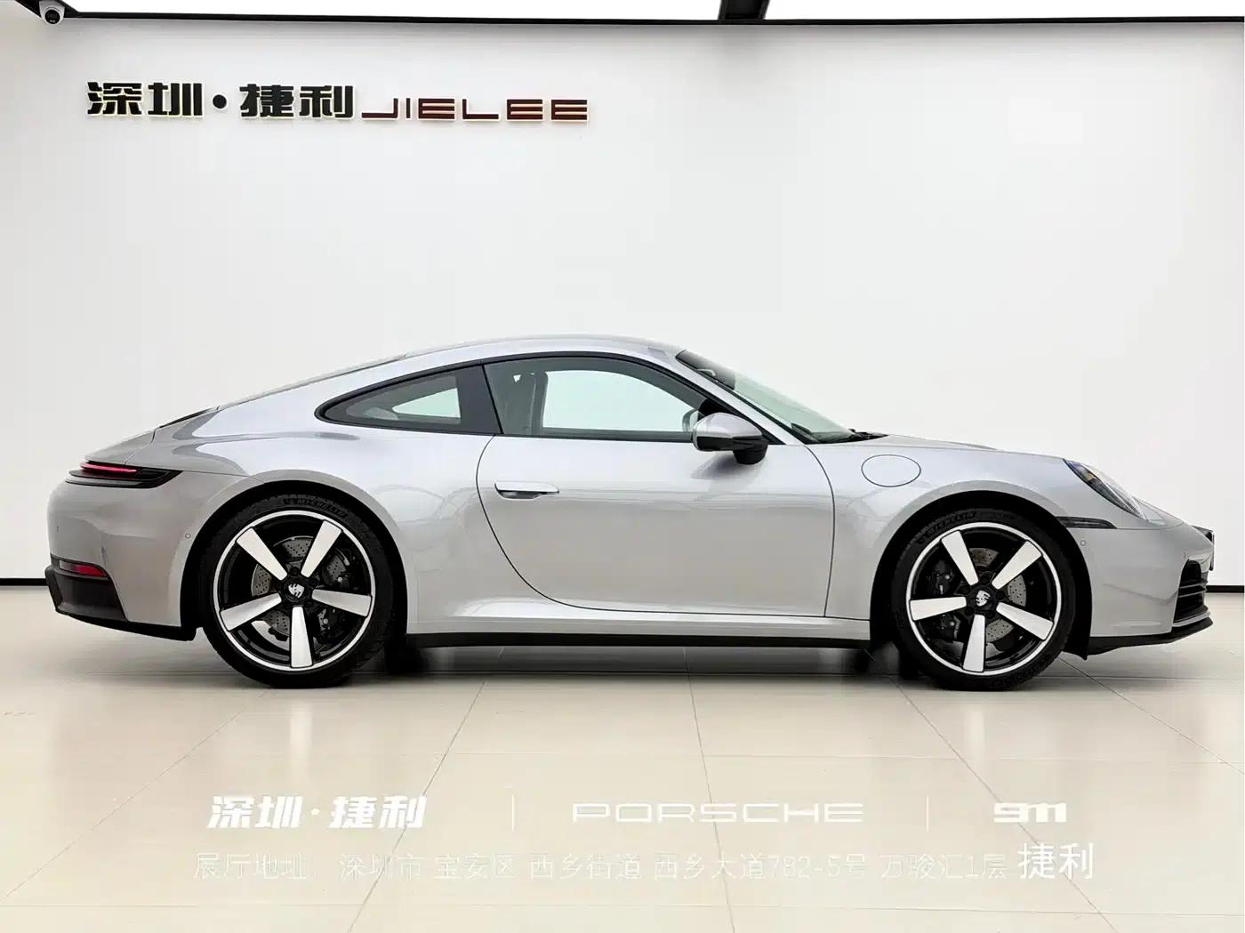 2025 Porsche 911 Carrera 3.0T — миниатюра 3