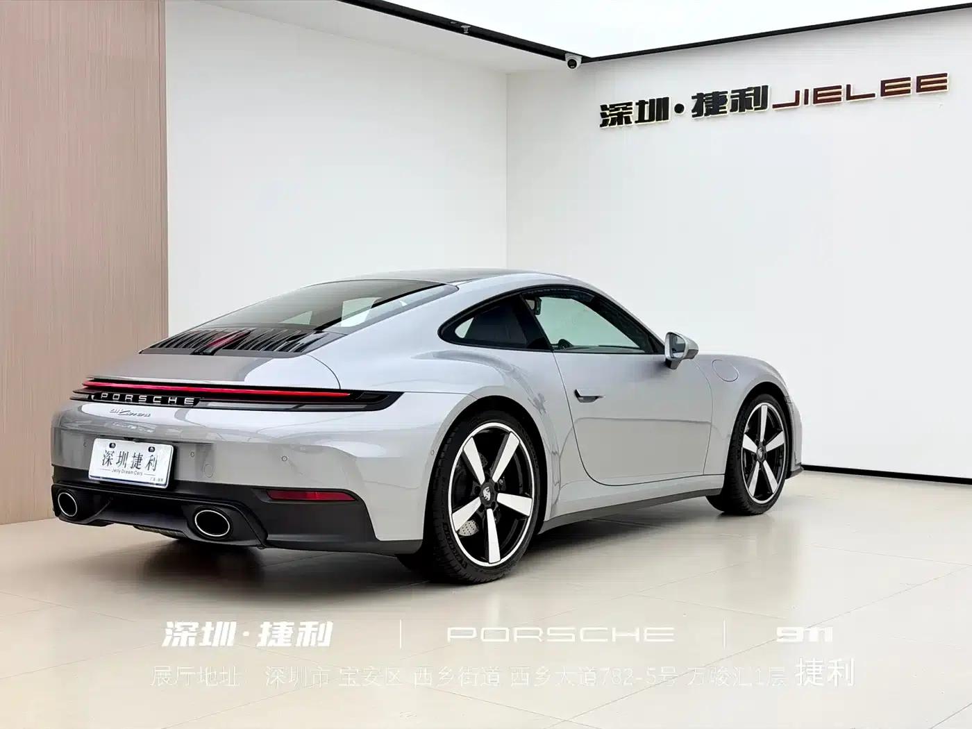 2025 Porsche 911 Carrera 3.0T — миниатюра 4