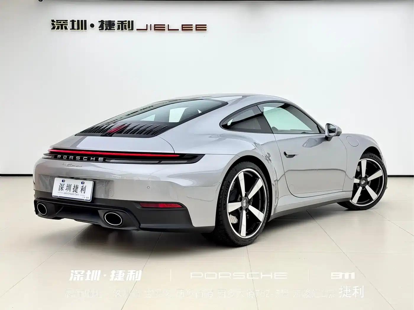 2025 Porsche 911 Carrera 3.0T — миниатюра 6
