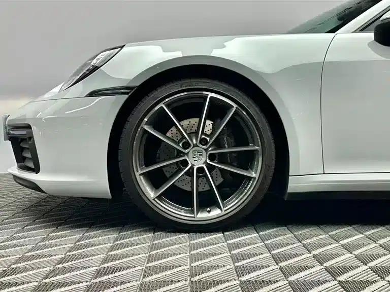 2023 Porsche 911 Carrera 3.0T — миниатюра 8