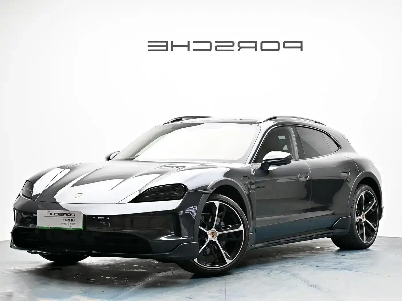 Taycan 2025 Taycan 4 Cross Turismo — миниатюра 1