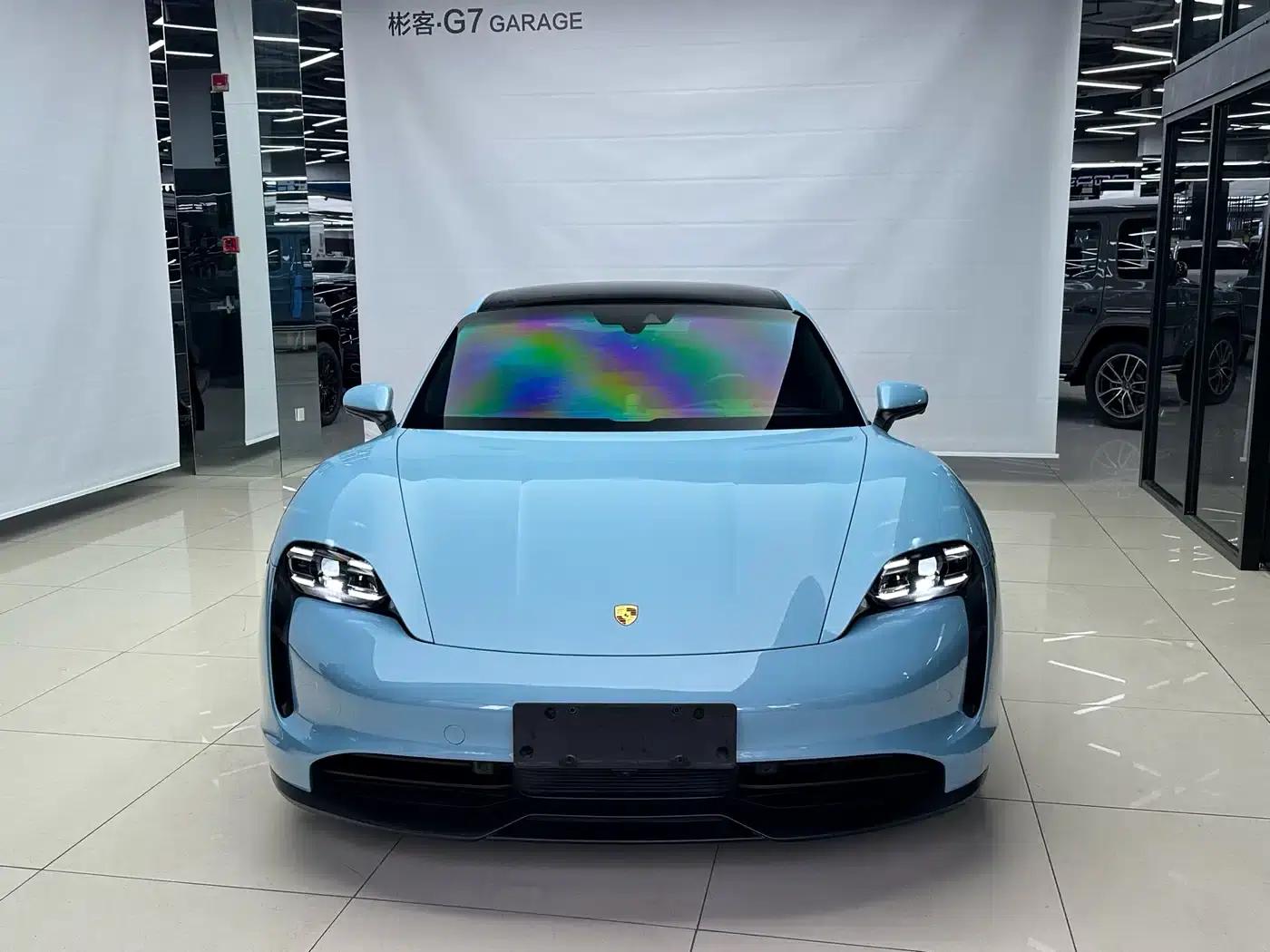 2022 Taycan — миниатюра 3