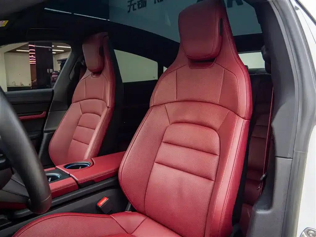 2022 Taycan Facelift — миниатюра 18