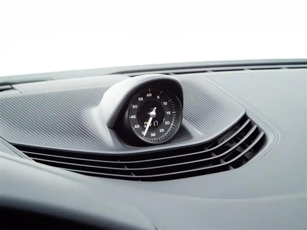 2022 Taycan Facelift — миниатюра 28