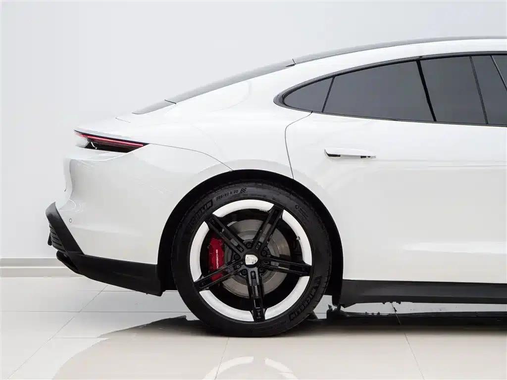 2022 Taycan Facelift — миниатюра 8