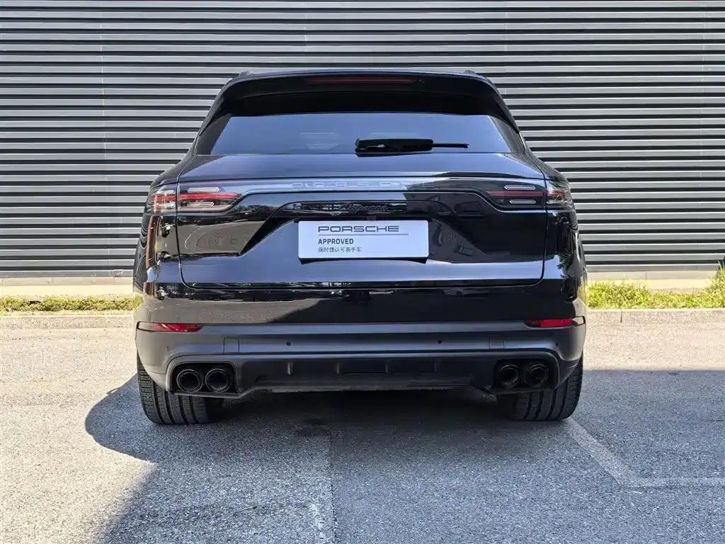 2021 Cayenne E-Hybrid 2.0T — миниатюра 4