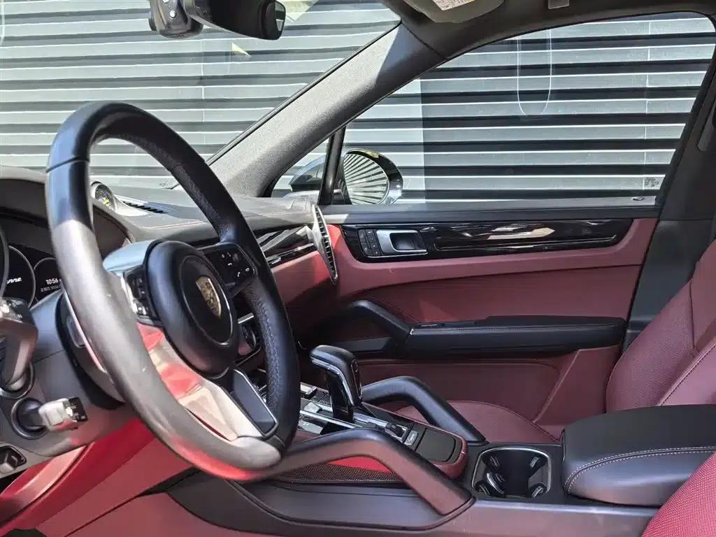 2021 Cayenne E-Hybrid 2.0T — миниатюра 9