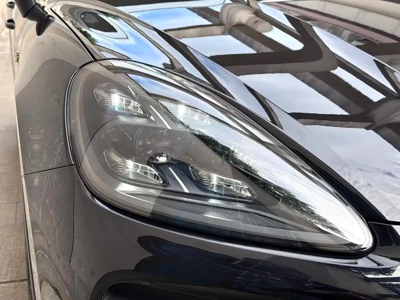 2019 Cayenne E-Hybrid 2.0T — миниатюра 13