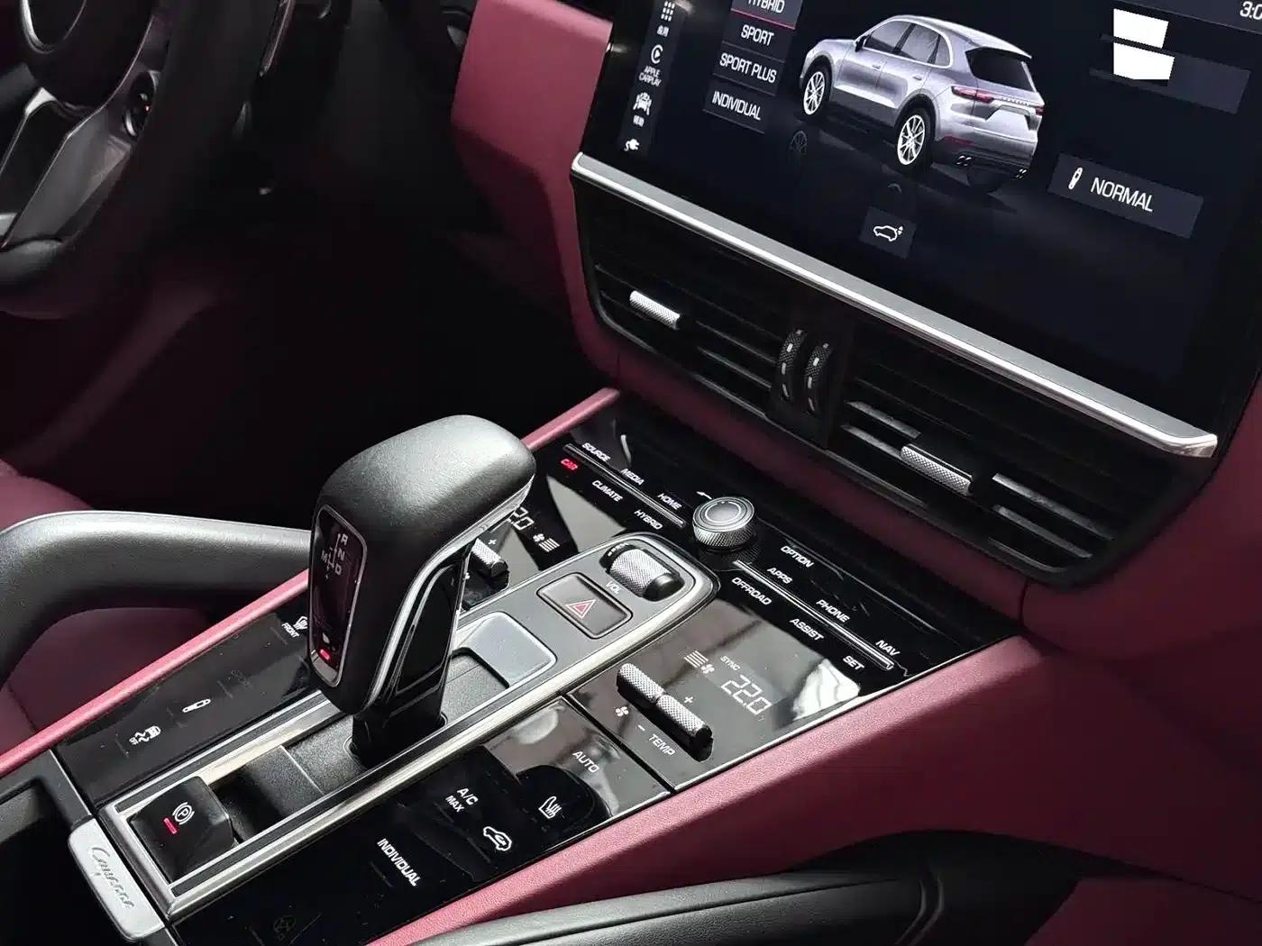 2019 Cayenne E-Hybrid 2.0T — миниатюра 14