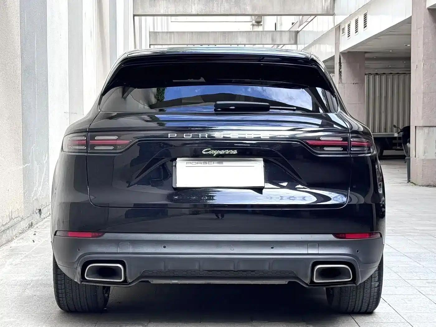 2019 Cayenne E-Hybrid 2.0T — миниатюра 5