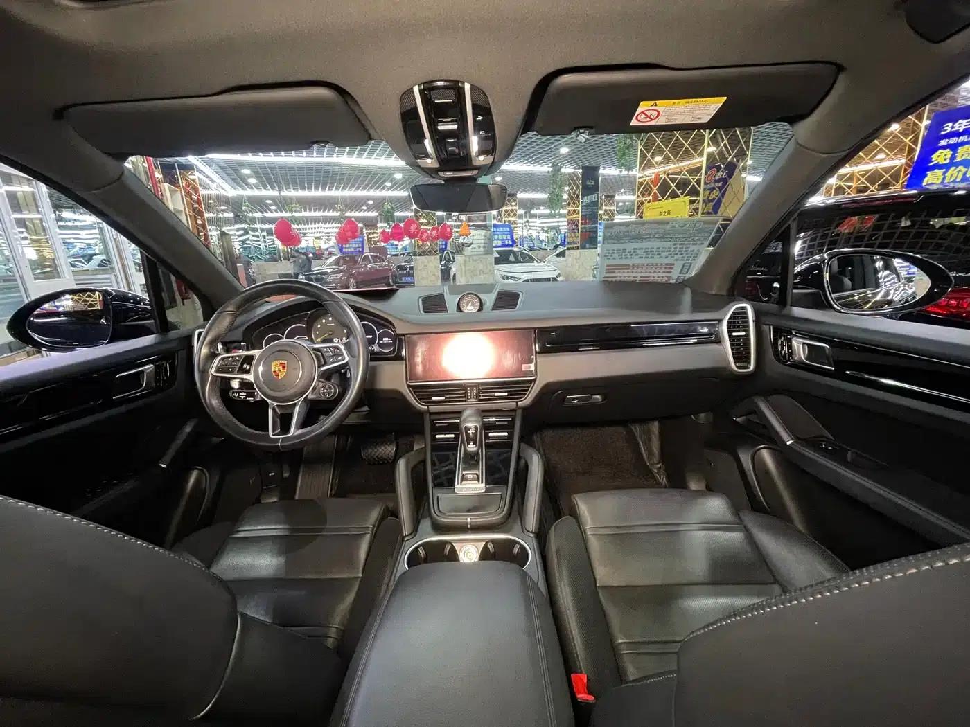 2022 Cayenne E-Hybrid 2.0T Platinum Edition — миниатюра 16