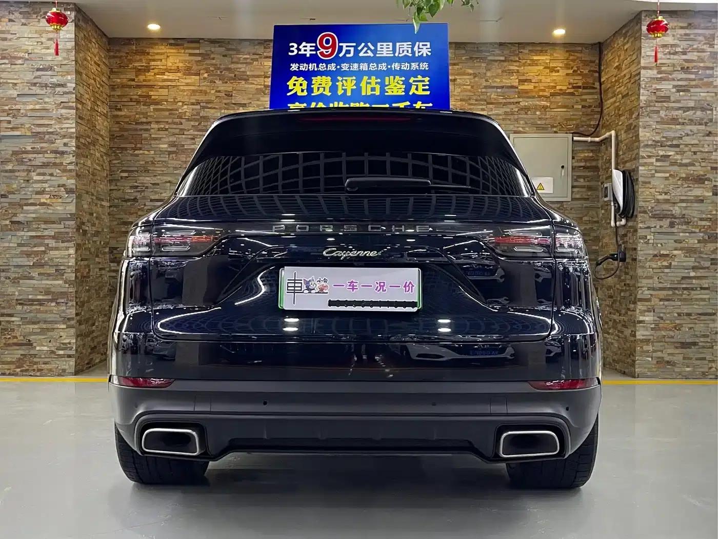 2022 Cayenne E-Hybrid 2.0T Platinum Edition — миниатюра 4