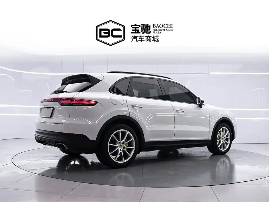 2020 Cayenne E-Hybrid 2.0T — миниатюра 3