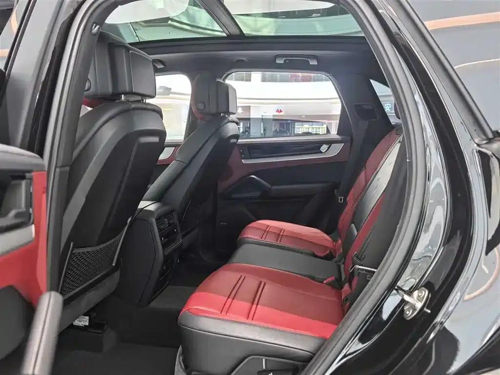 2024 Cayenne E-Hybrid 2.0T — миниатюра 4