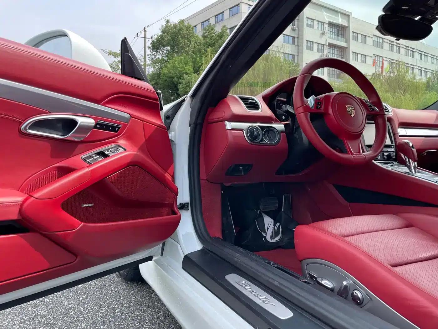 Boxster 2015 Boxster Style Edition 2.7L — миниатюра 6