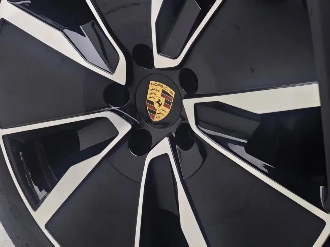 Macan 4 New Energy — миниатюра 10