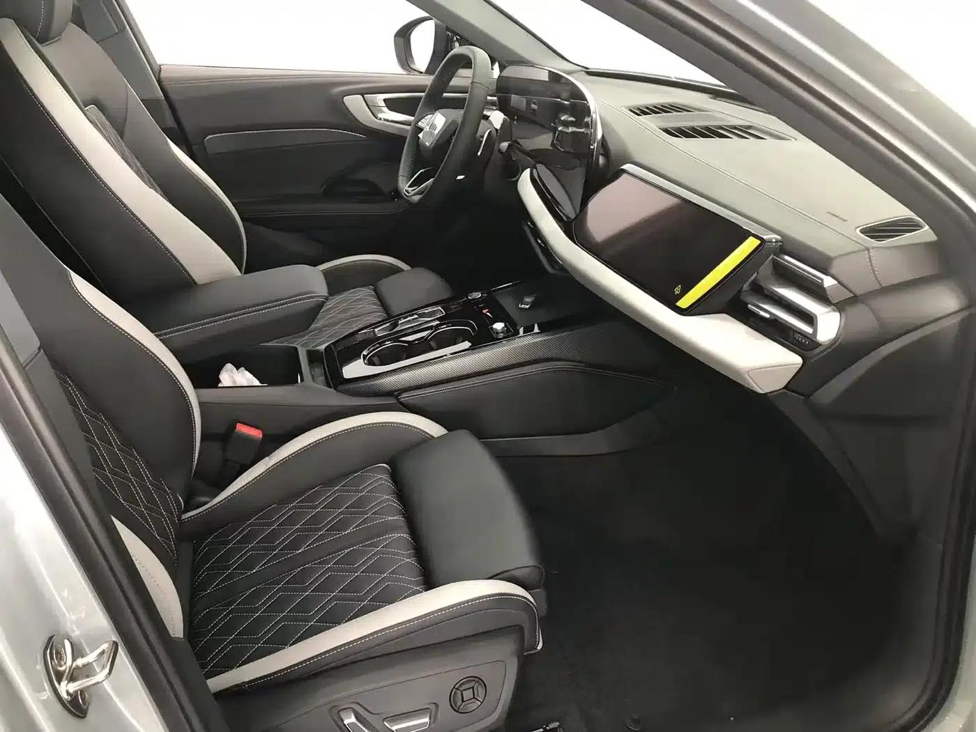 Audi A5L 2026 2.0T Sport quattro — миниатюра 11