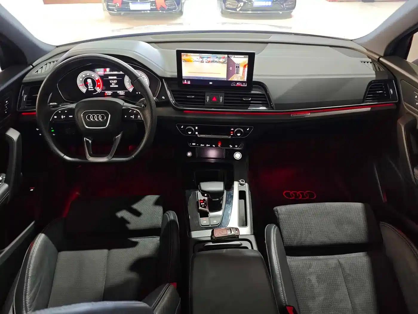 Audi Q5L Sportback 2022 40 TFSI Luxury — миниатюра 11