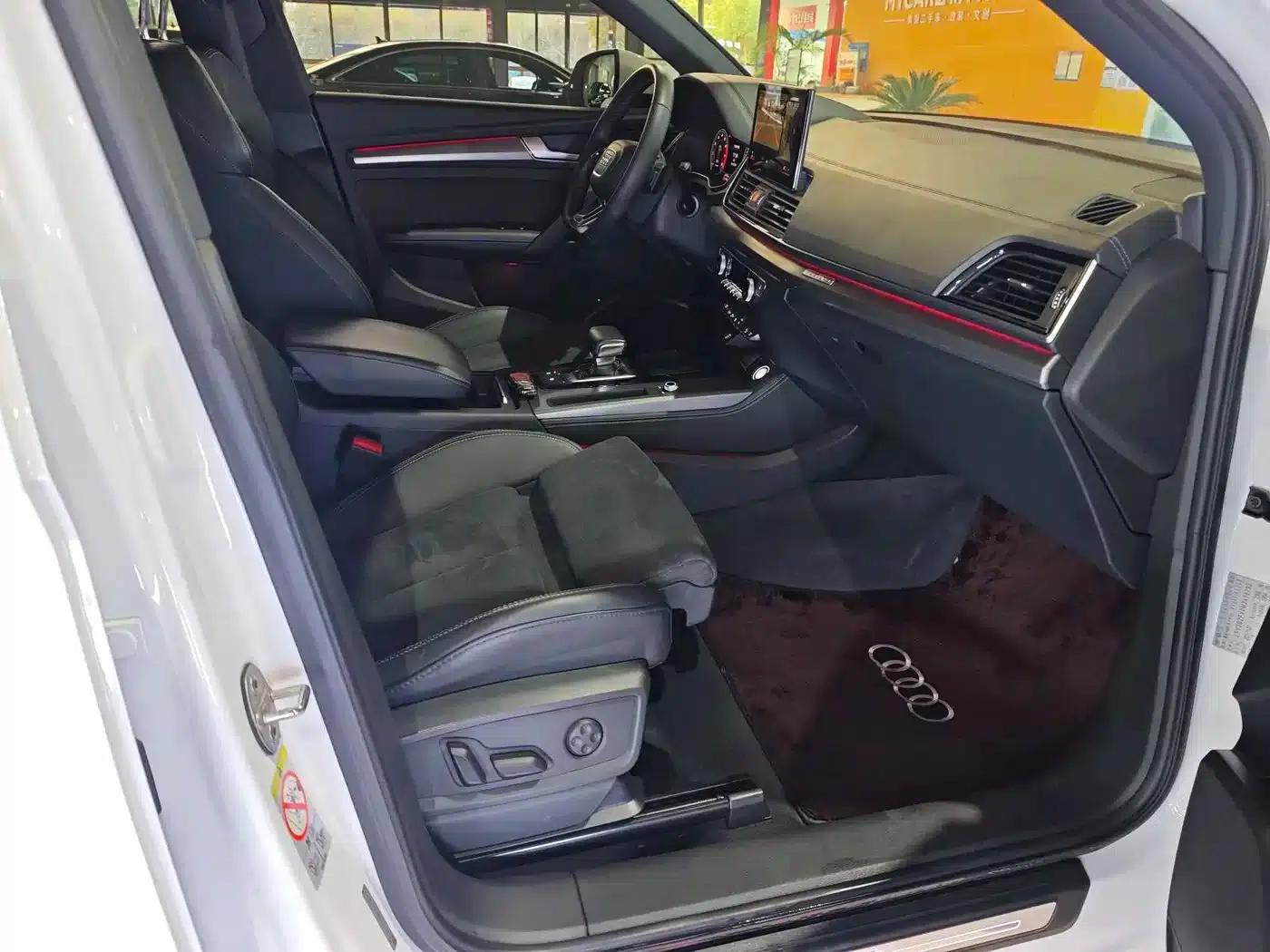 Audi Q5L Sportback 2022 40 TFSI Luxury — миниатюра 12