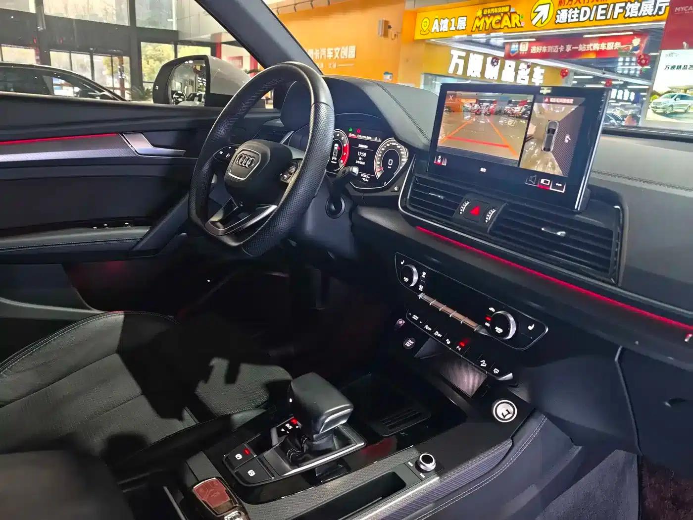 Audi Q5L Sportback 2022 40 TFSI Luxury — миниатюра 14