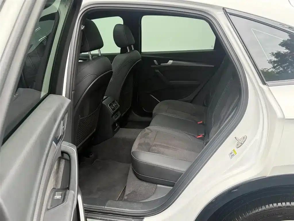 Audi Q5L Sportback 2024 40 TFSI Luxury — миниатюра 12