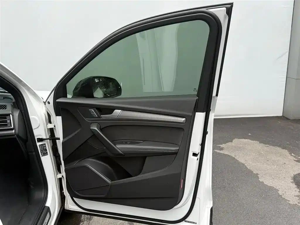 Audi Q5L Sportback 2024 40 TFSI Luxury — миниатюра 14