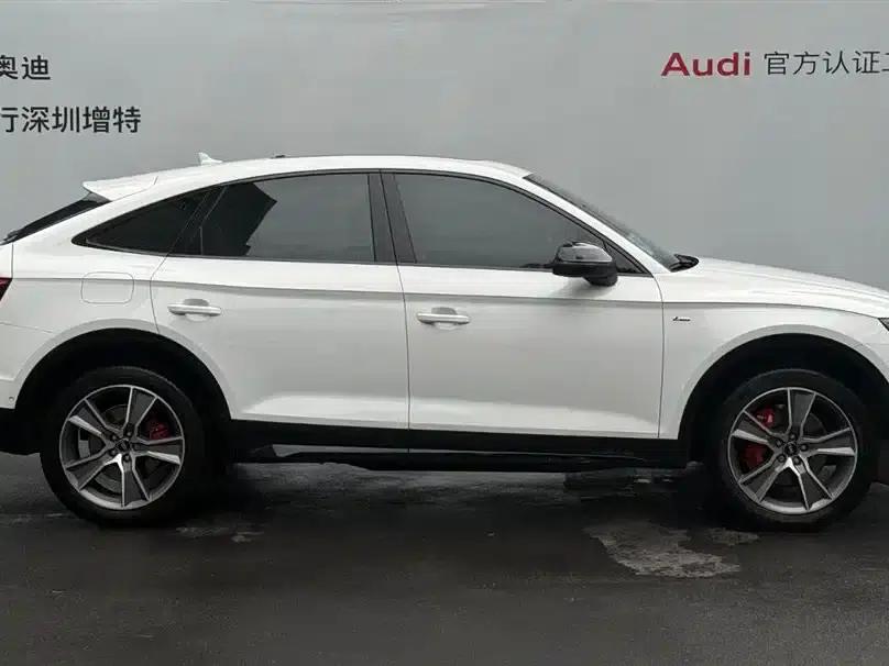 Audi Q5L Sportback 2024 40 TFSI Luxury — миниатюра 3