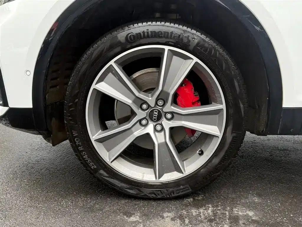 Audi Q5L Sportback 2024 40 TFSI Luxury — миниатюра 25