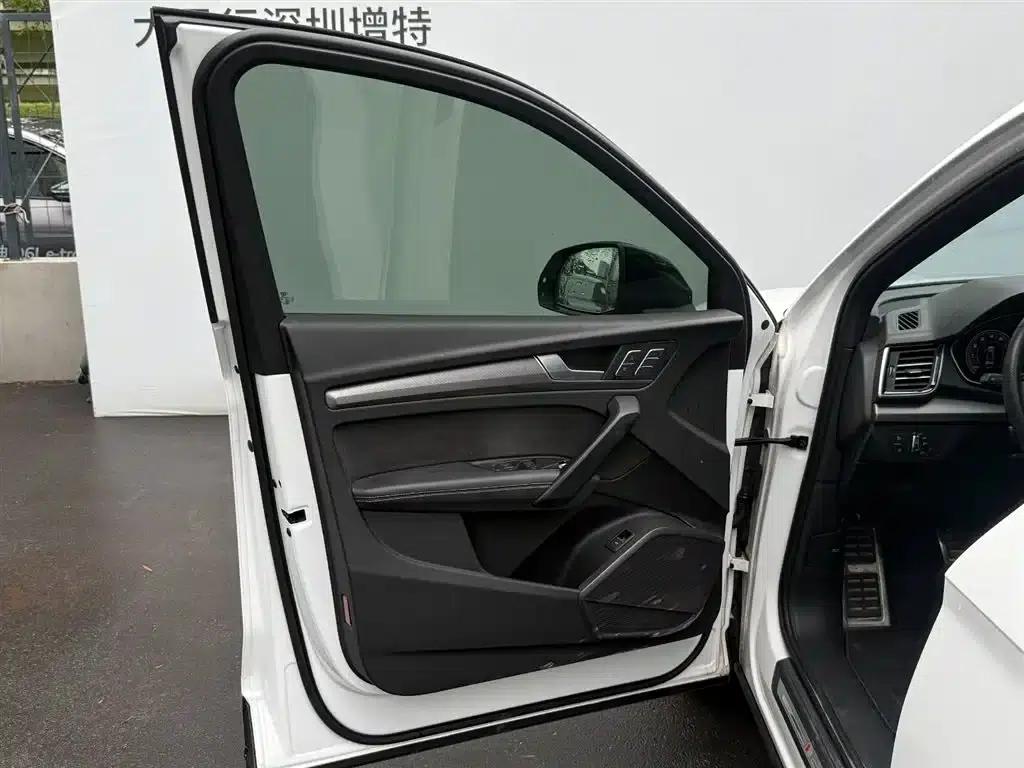 Audi Q5L Sportback 2024 40 TFSI Luxury — миниатюра 10