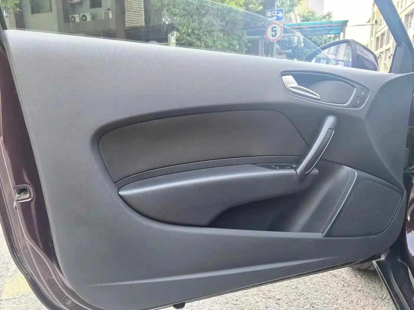 Audi A1 2014 30 TFSI Technology Edition — миниатюра 12