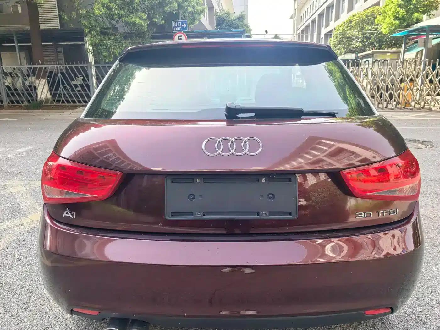 Audi A1 2014 30 TFSI Technology Edition — миниатюра 20